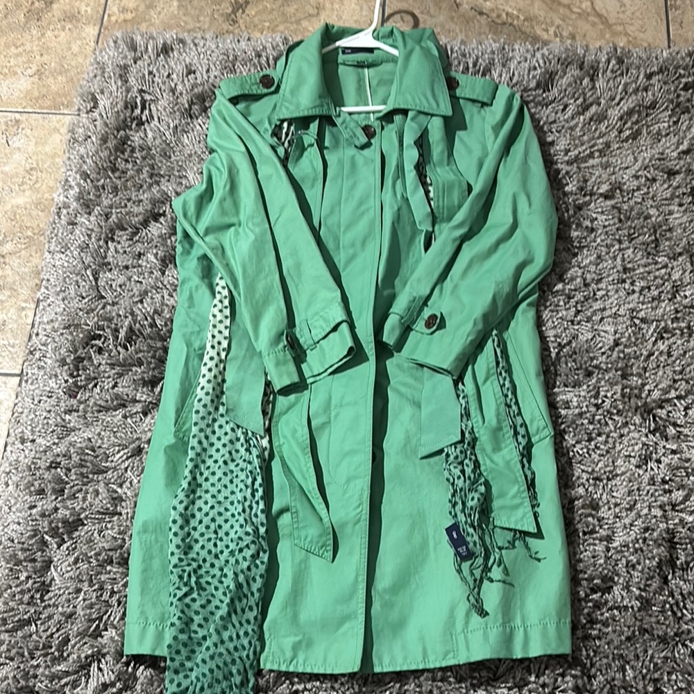 GAP Green Trench Coat with Scarf - Picture 3 of 4